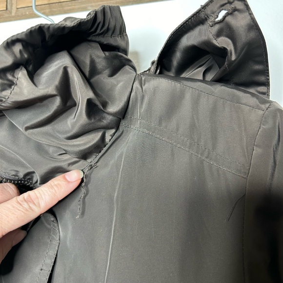 Betsey Johnson Brown Ruffle Edge Coat Size XS *missing hood button - Picture 11 of 16